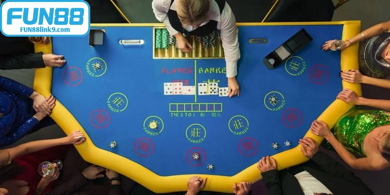 Rồng Hổ – Trải Nghiệm Giải Trí Đỉnh Cao, Nhận Thưởng Lớn 17 Giới thiệu trò chơi Baccarat trực tuyến là gì?